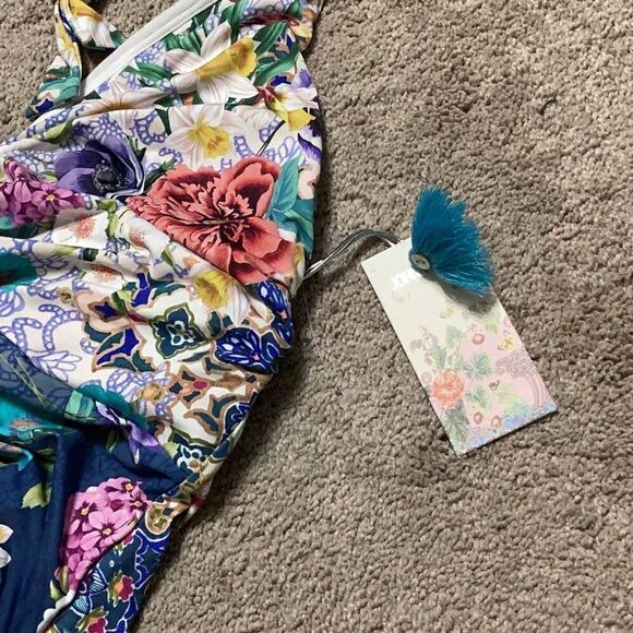 New. Johnny Was floral twist halter swimsuit. Size small. Retails $198 - Picture 9 of 14